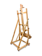 Hulk studio easel