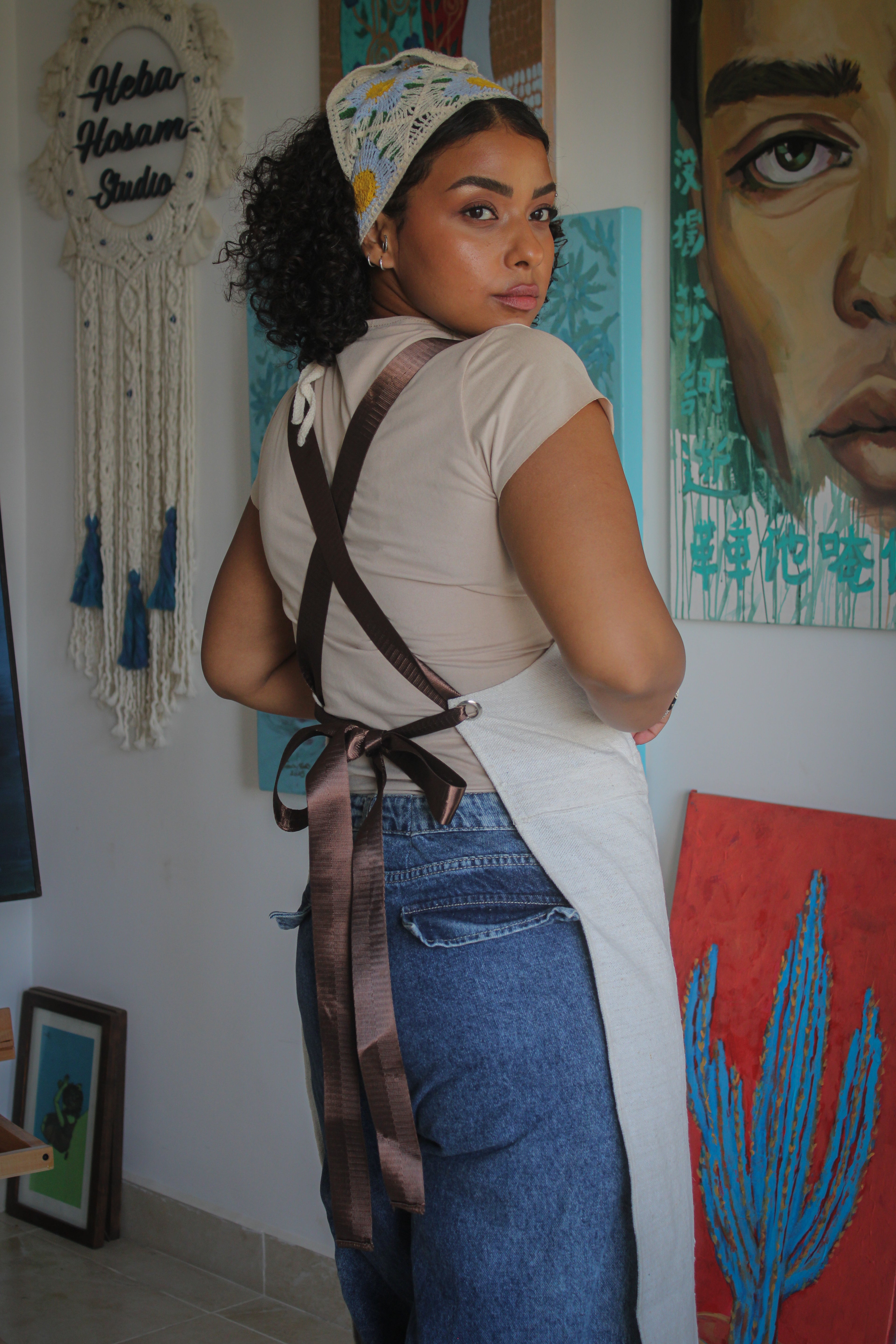 Unisex - split leg apron